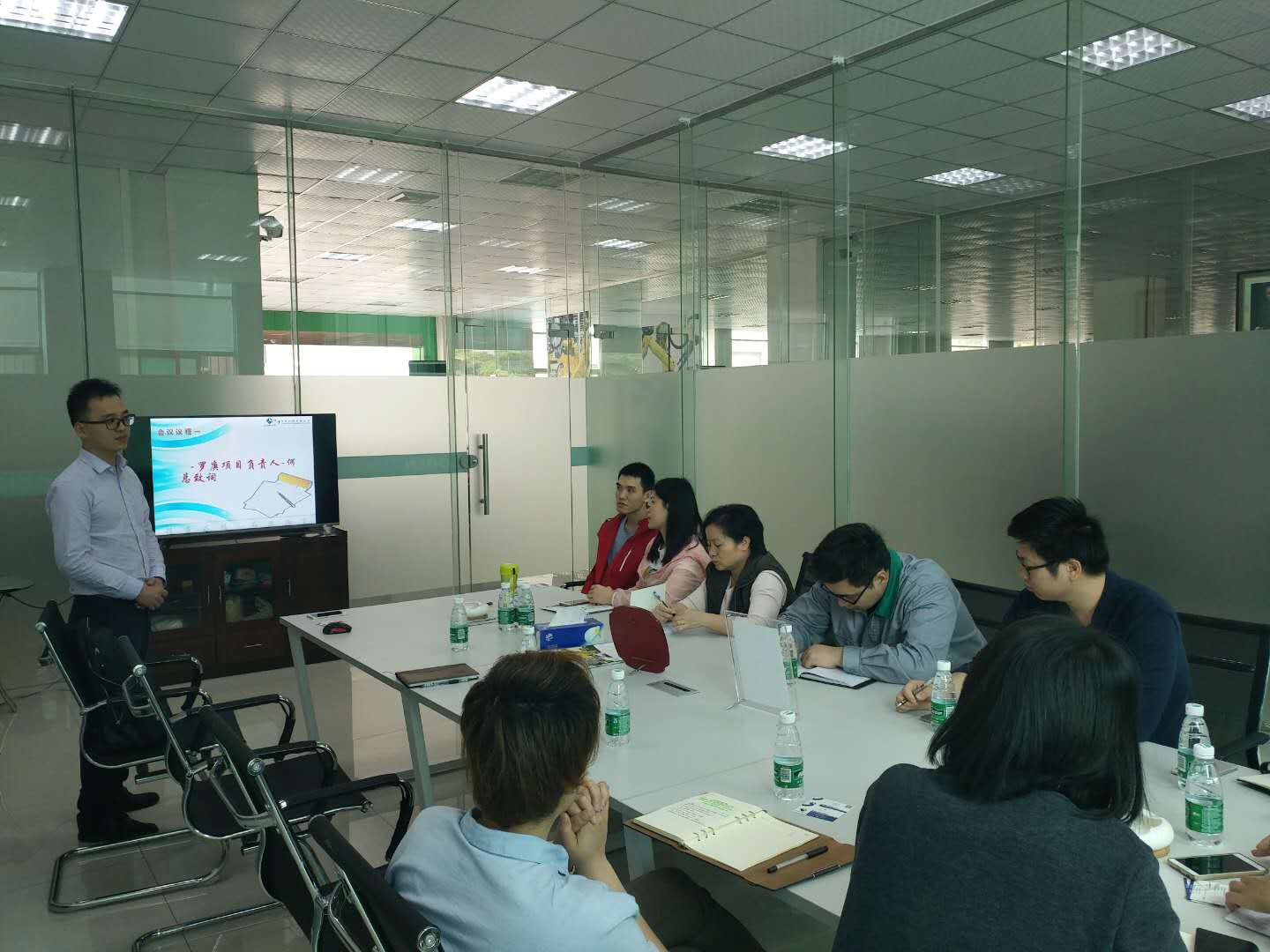 祝贺罗庚机器人签约顺景华体会体育-华体会|华体会官方网站